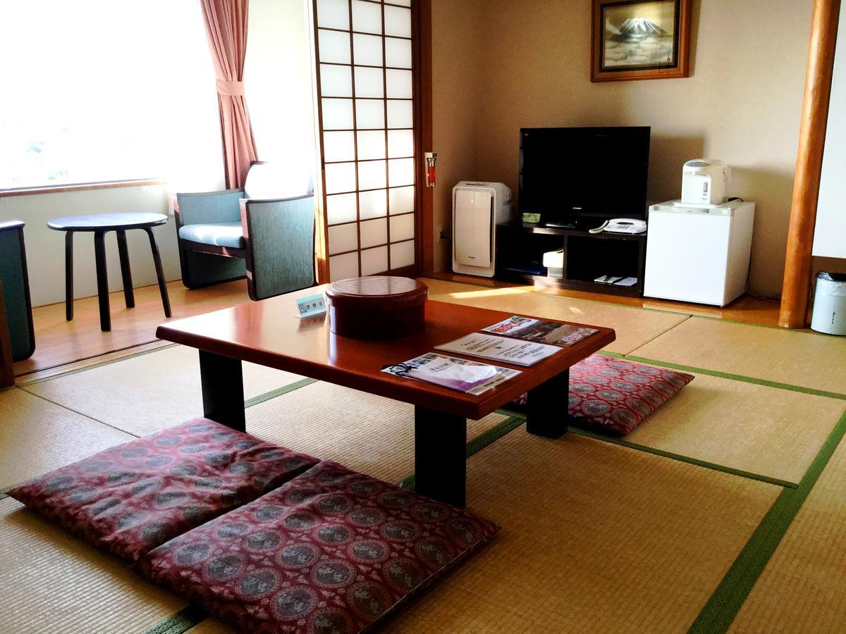Shiawase No Mura Hotel Kobe Exterior foto